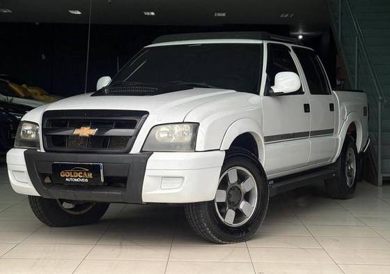 CHEVROLET S10 2.4 ADVANTAGE 4X2 CD 8V FLEX 4P MANUAL